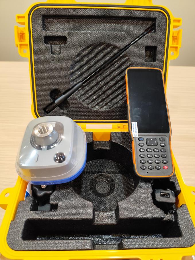 Wersja międzynarodowa Chcnav i73+/X6 Ręczny GPS GNSS RTK Odbiornik RTK Z Funkcją Google i Uaktualnialnym Oprogramowaniem 4