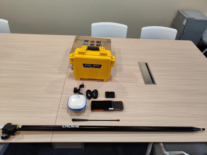 Wersja międzynarodowa Chcnav i73+/X6 Ręczny GPS GNSS RTK Odbiornik RTK Z Funkcją Google i Uaktualnialnym Oprogramowaniem 5